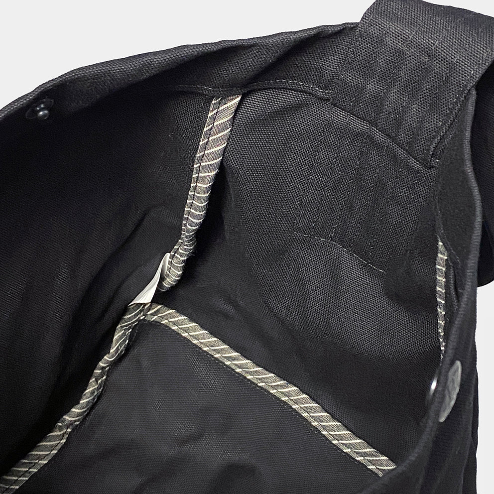 BZEN PMB22-14BLK CANVAS MAIL MAN BAG-12OZ-BLACK