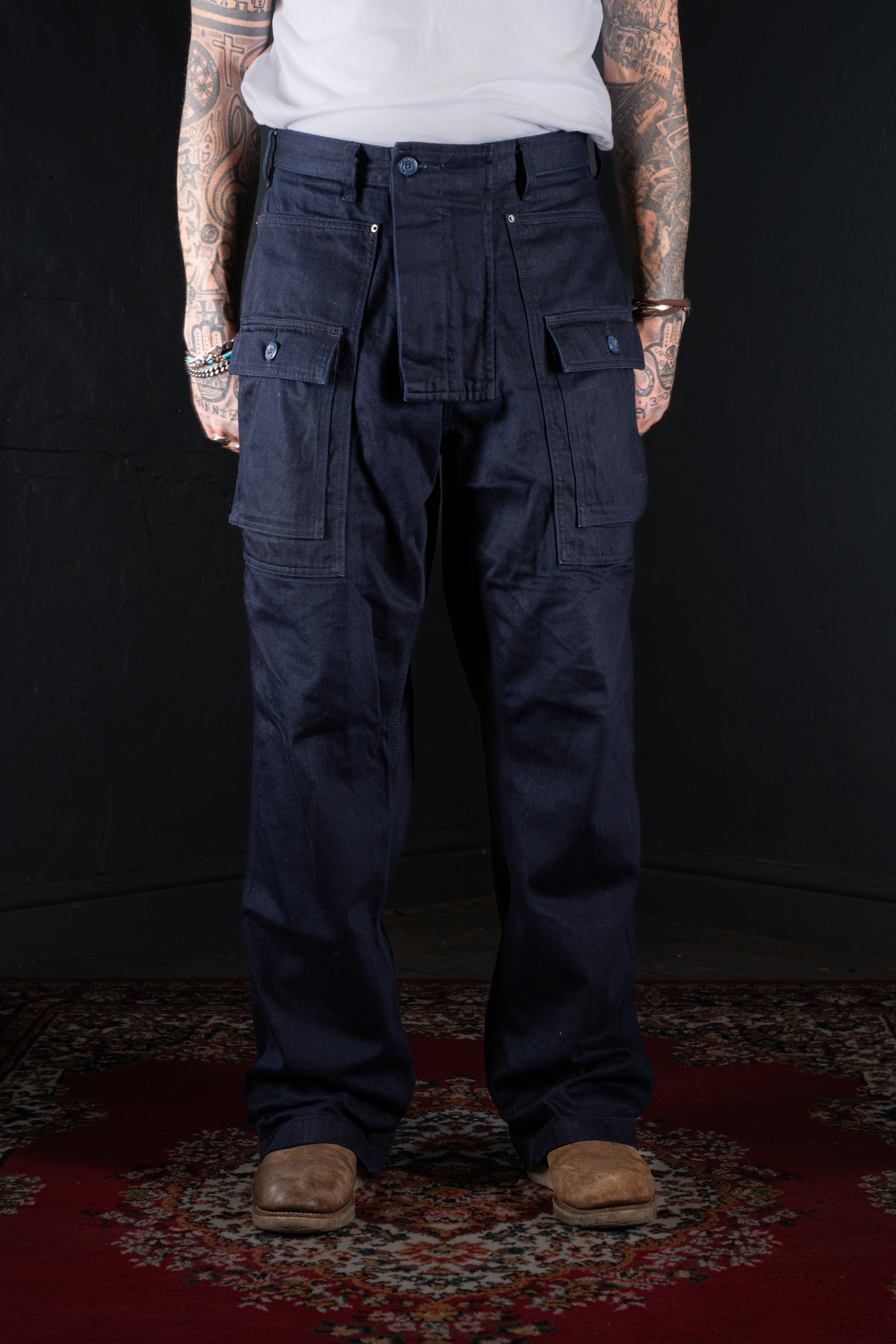 BZEN M.1170 DECKS-8P REGULAR FIT USN INSPIRED 8 POCKET CROSS DYED INDIGO DENIM PANT-10.5OZ-E0 BLUE SILO