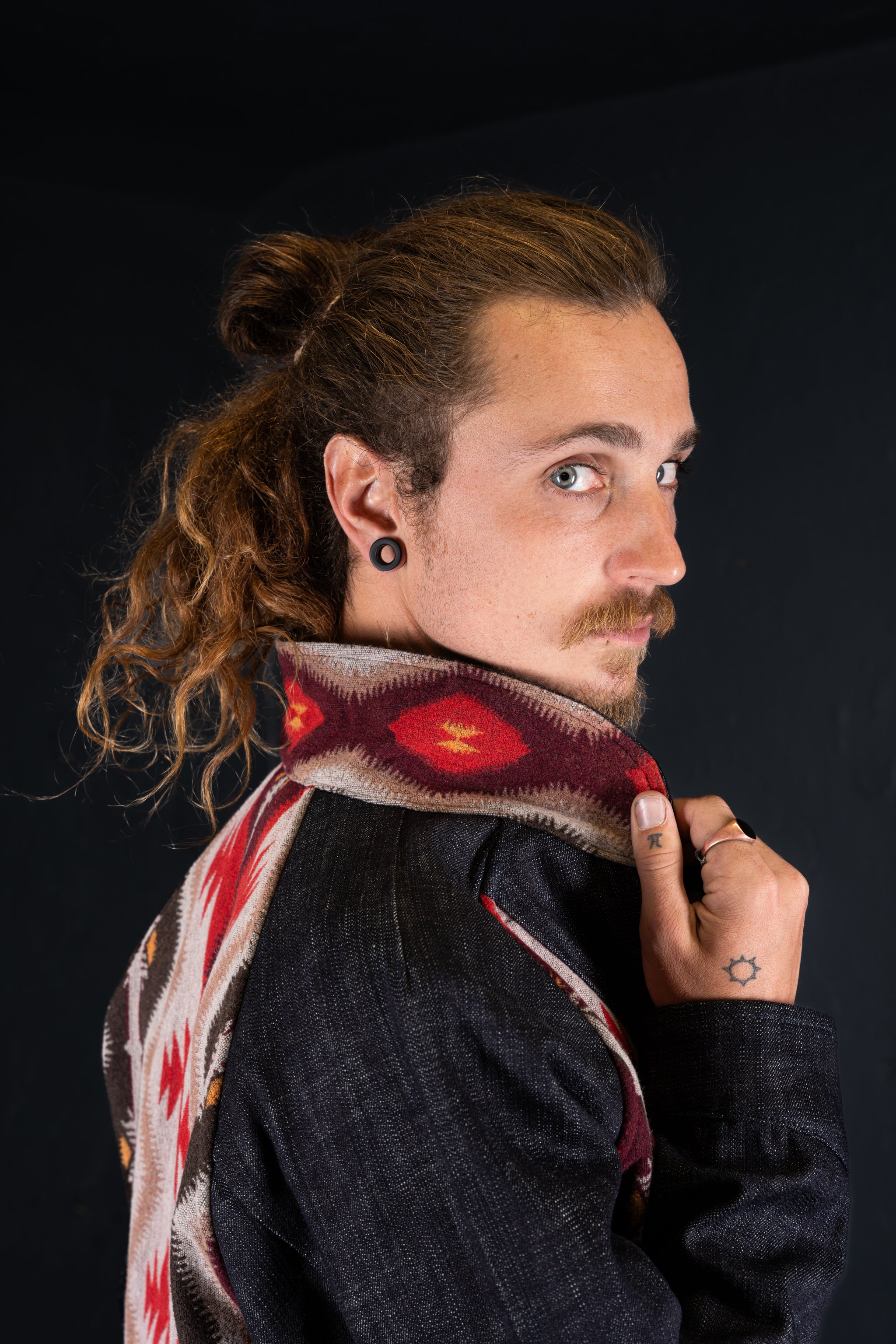 BZEN M.3003R-SANTANA-NR REGULAR FIT RAGLAN SLEEVE NATIVE AMERICAN MOTIF BLANKET PANEL SLUB DENIM COSSACK JACKET-14.5OZ-HRH INDIGO