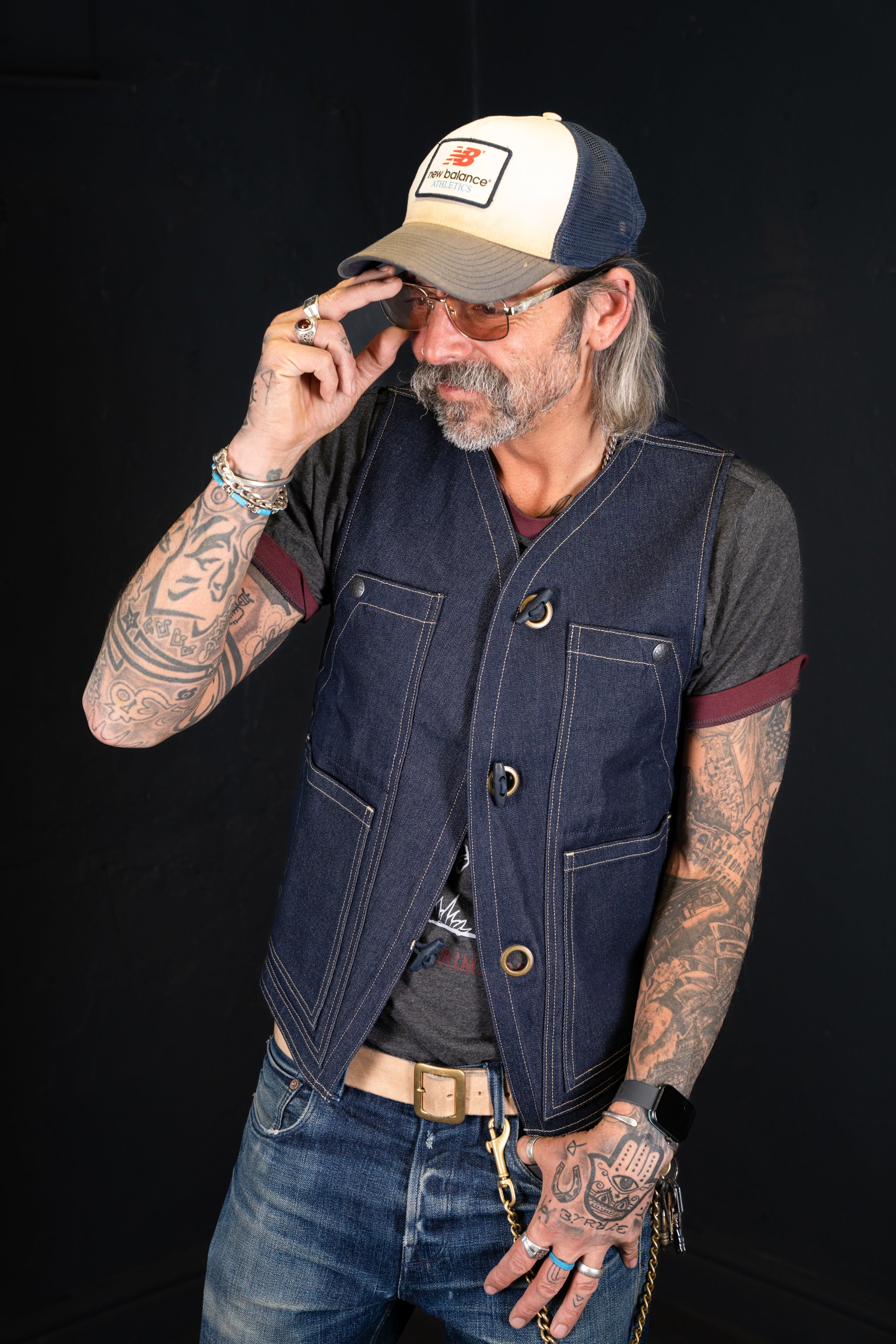 BZEN M.3069-MOBY RELAX FIT REVERSIBLE FLOATER VEST-NAVY