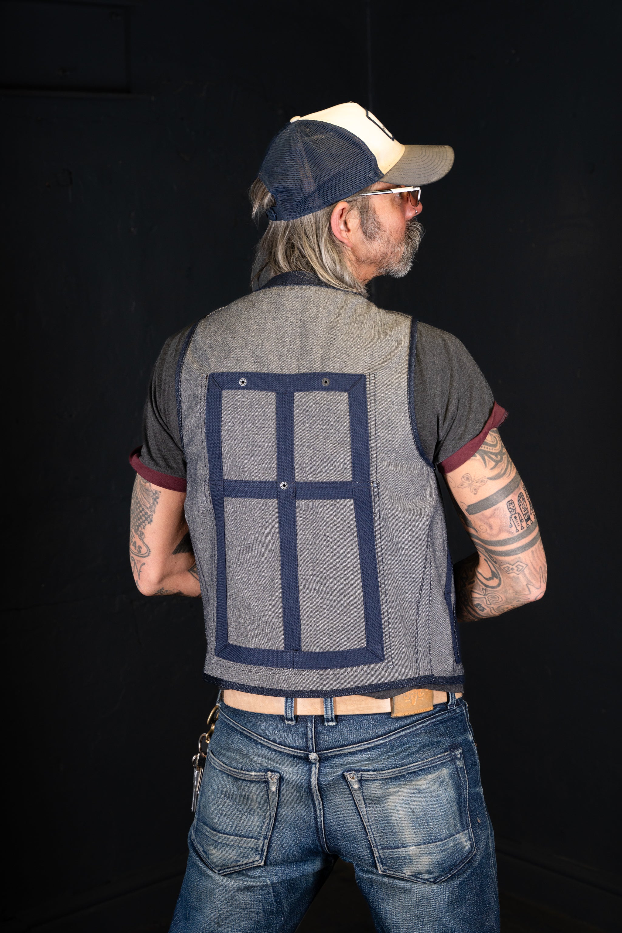 BZEN M.3069-MOBY RELAX FIT REVERSIBLE FLOATER VEST-NAVY