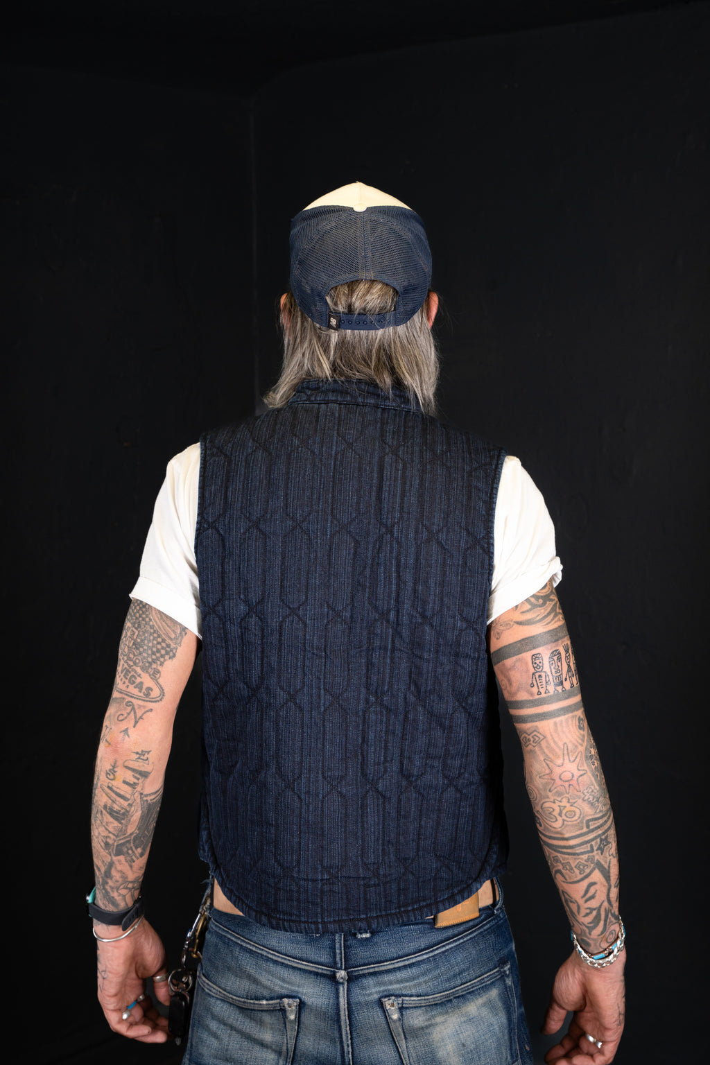 BZEN INDOCHINE - M.3301 QING REGULAR FIT 2 POCKET QUILTED DENIM VEST-8.5oz-E0 BLACK BLUE
