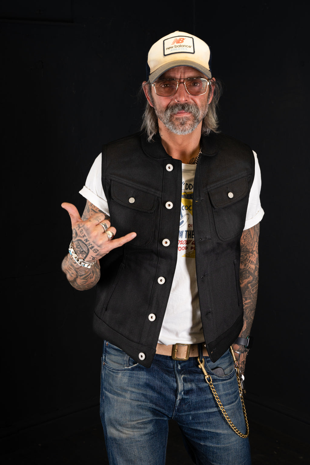 BZEN M.3018 SANTOS BB REGULAR FIT 4 POCKET BIKERS VEST BLACK SELVEDGE DENIM-13.8OZ-RAW