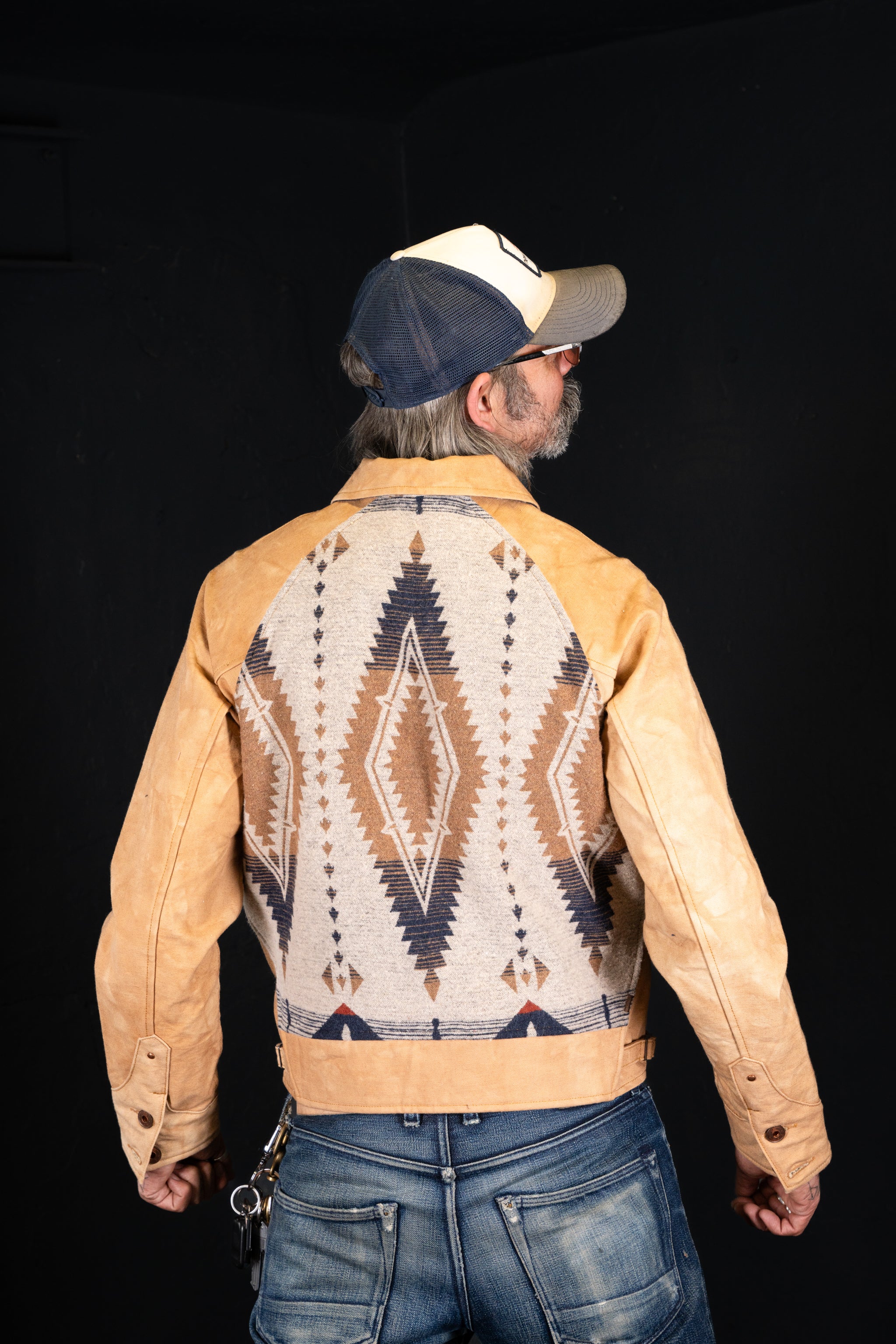 BZEN M.3003R-SANTANA-NBL REGULAR FIT RAGLAN SLEEVE NATIVE AMERICAN MOTIF BLANKET PANEL VEGGIE DYED CANVAS COSSACK JACKET-13.5OZ-E0 GOBI