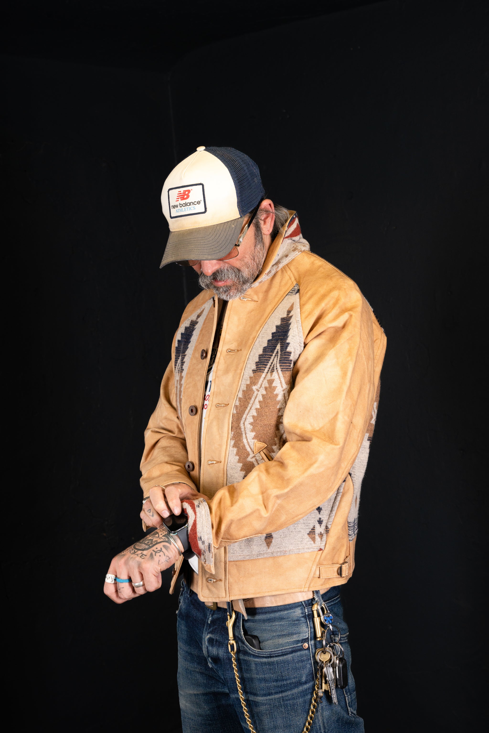 BZEN M.3003R-SANTANA-NBL REGULAR FIT RAGLAN SLEEVE NATIVE AMERICAN MOTIF BLANKET PANEL VEGGIE DYED CANVAS COSSACK JACKET-13.5OZ-E0 GOBI