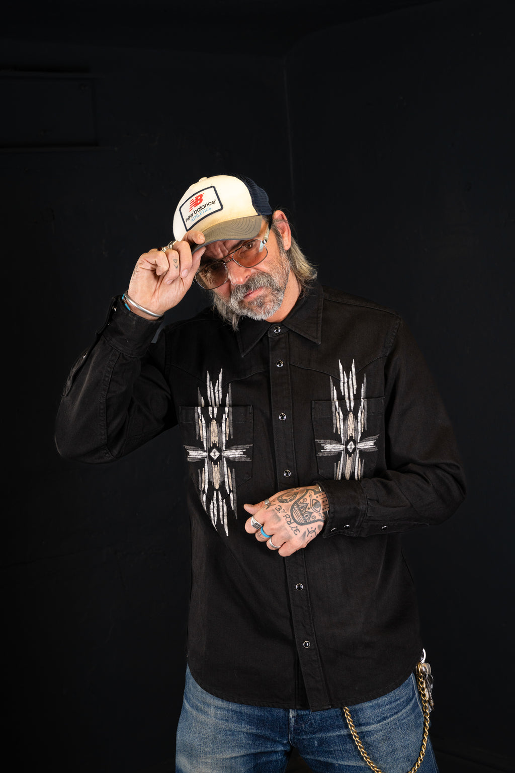 BZEN M.3239R JESSE NAV-BG REGULAR FIT BLACK DENIM WESTERN SHIRT WITH NATIVE AMERICAN MOTIF EMBROIDERY-12OZ-E1 BLACK