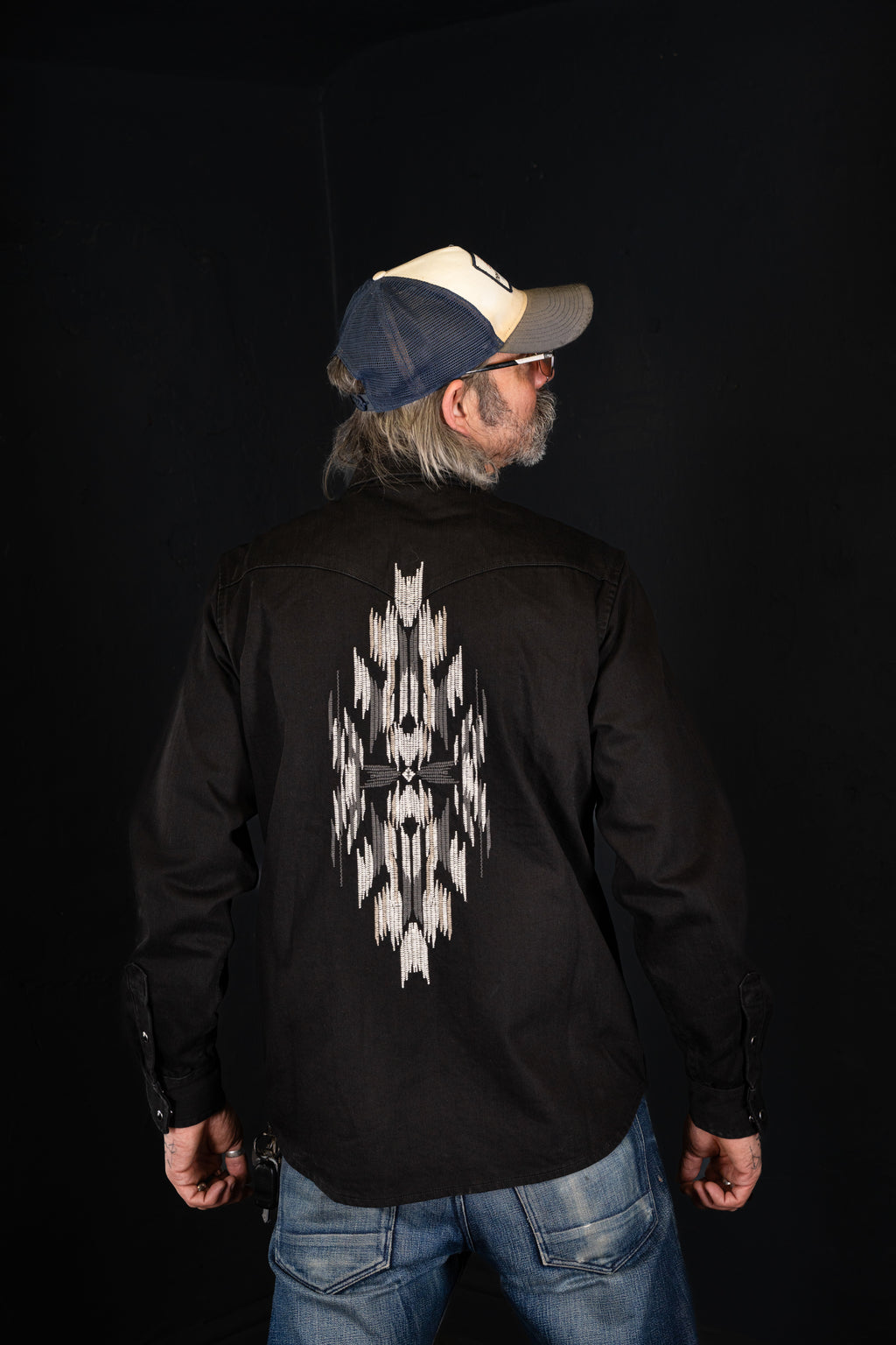 BZEN M.3239R JESSE NAV-BG REGULAR FIT BLACK DENIM WESTERN SHIRT WITH NATIVE AMERICAN MOTIF EMBROIDERY-12OZ-E1 BLACK