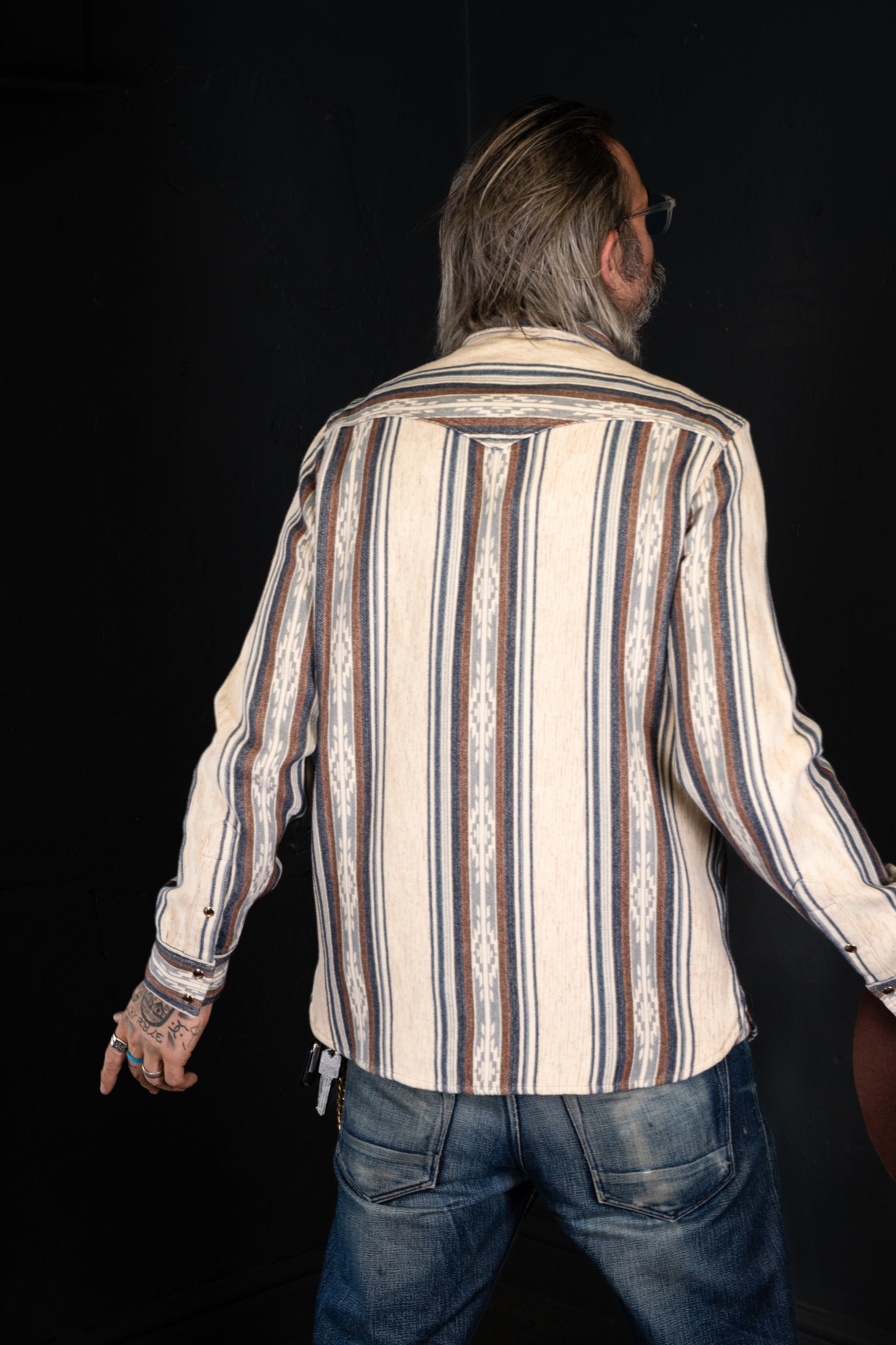 BZEN M.3239R JESSE NAV-SB REGULAR FIT WESTERN SHIRT WITH NATIVE AMERICAN MOTIF JACQUARD WEAVE DESIGN-6OZ-E0 STRIPES